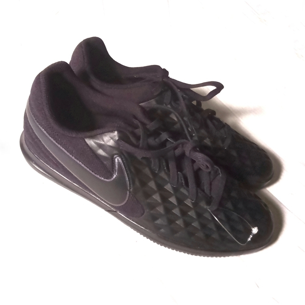 NWOT Nike Tiempo Legend 8 Pro TF